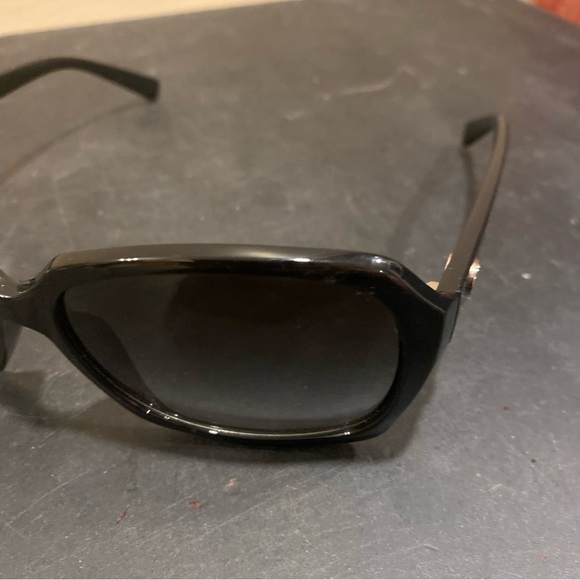 DKNY DY 4087 3540/8D Solid Black 59-16-135 Sunglasses G29/2 - Picture 3 of 10